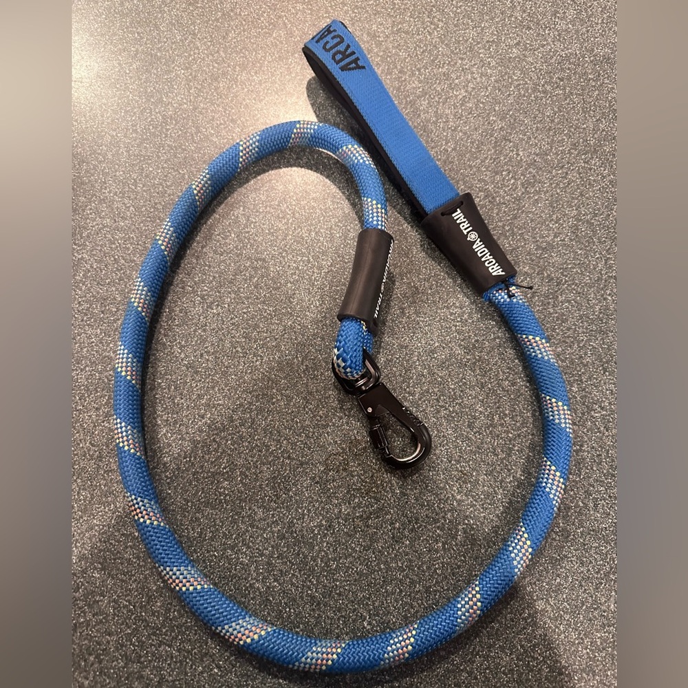 Arcadia Trail 4 Foot Blue Leash